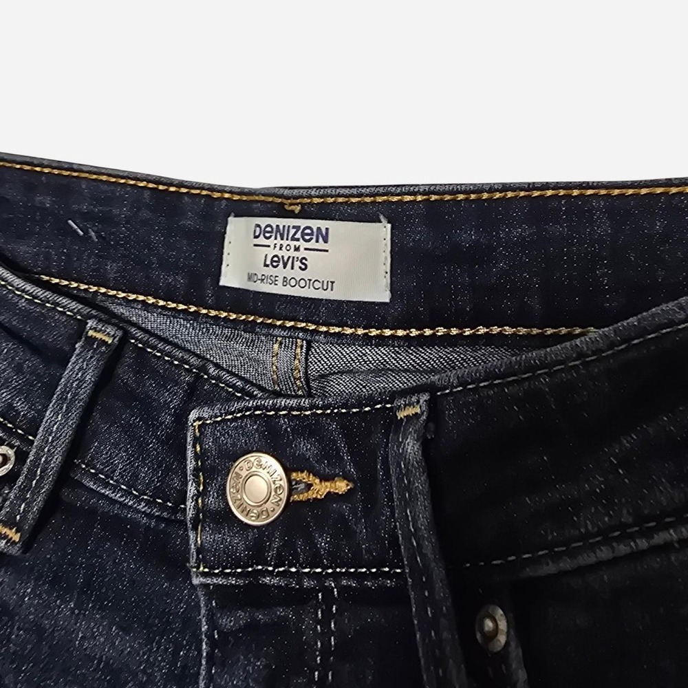 Denizen from levi's navy blue flare jeans women size W26 x L32 - Picture 5 of 6